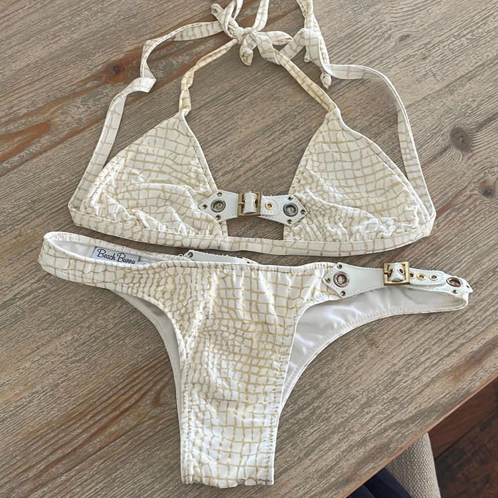 Beach bunny bikini size S